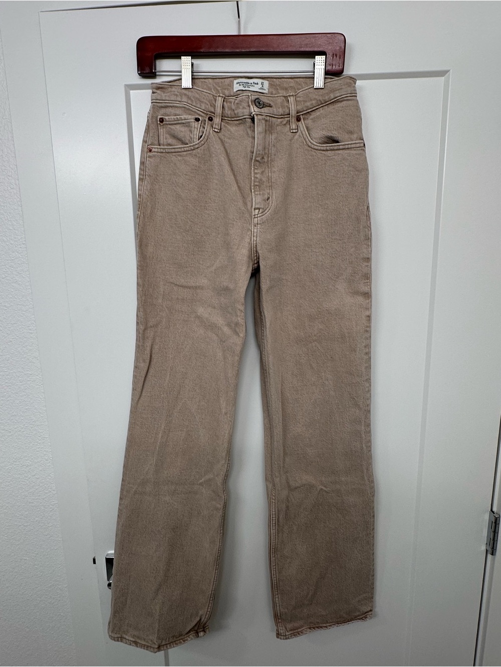 High-Rise 90s Relaxed Jean Size 4 Long - Picture 2 of 3